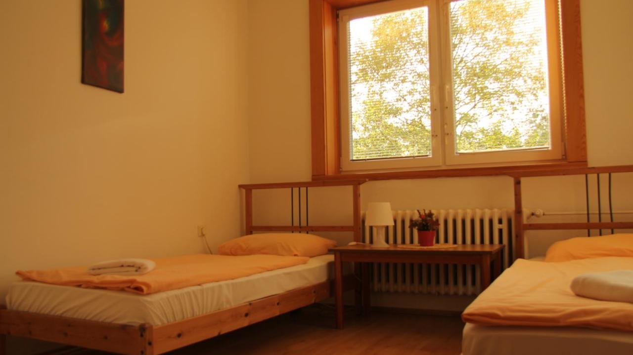 Holiday Park Vrchlabi - Lisci Farma Bagian luar foto